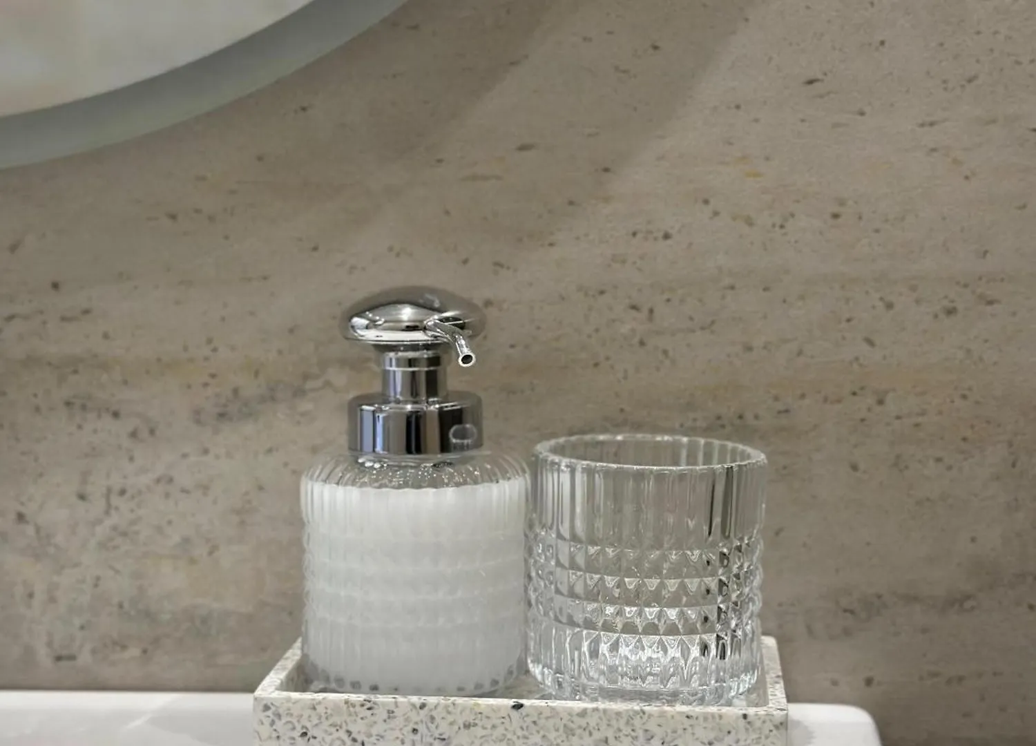 Luxury Studio Apartment 地拉那 阿尔巴尼亚